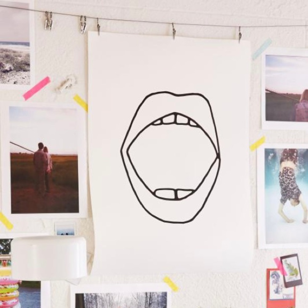 NWOT Urban Outfitters Cult Paper Mouth Art Print